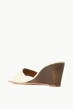 BILLIE WEDGE  CREAM WOOD