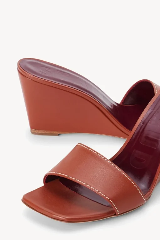 BILLIE WEDGE  TAN