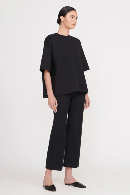 CAPSULE TOP  BLACK