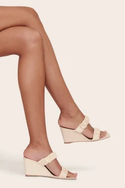 FRANKIE WEDGE  CREAM