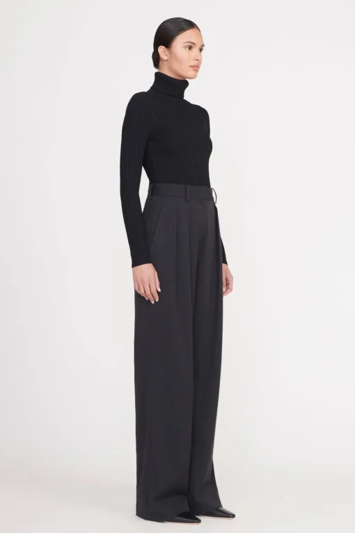 JACE TOP  BLACK