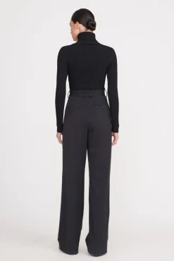 JACE TOP  BLACK