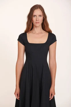 SHORT SLEEVE WELLS DRESS  BLACK